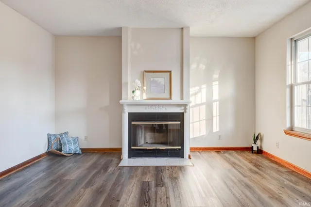 $215,000 | 7504 Pendleton Avenue, Evansville, IN 47715