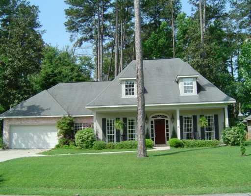 1100 Rue Chinon Mandeville, LA 70471 - Photo 1 of 8 Gallery Image 1