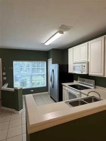 $1,750 | 809 Shropshire Loop, Sanford, FL 32771