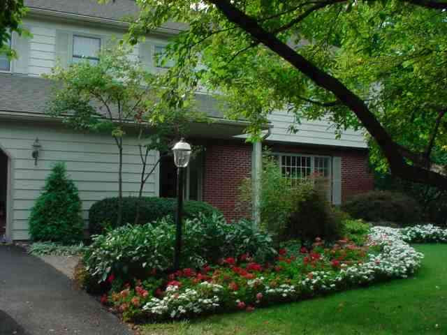 112 Huntersfield Road Bethlehem, NY 12054 - Photo 3 of 3 Photo 3