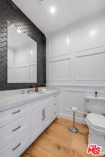 $4,095,000 | 4402 Ledge Avenue, Toluca Lake, CA 91602