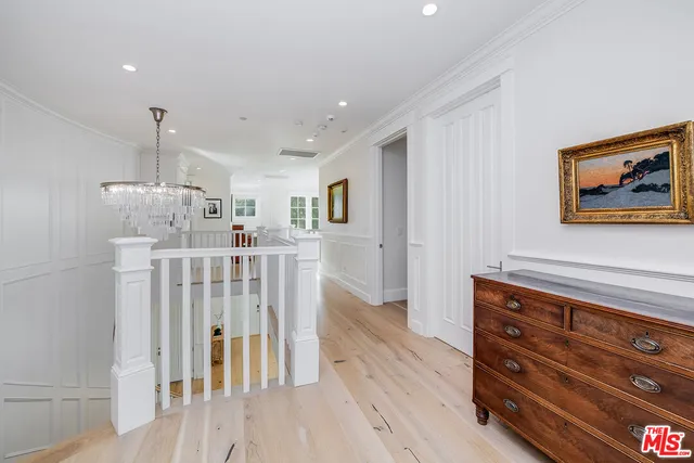 $4,095,000 | 4402 Ledge Avenue, Toluca Lake, CA 91602