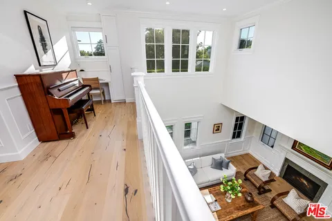 $4,095,000 | 4402 Ledge Avenue, Toluca Lake, CA 91602