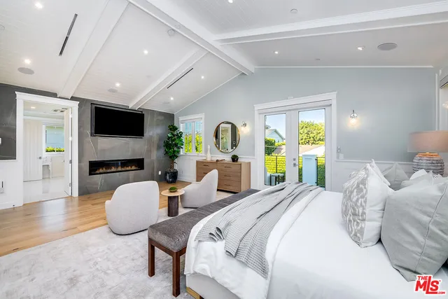 $4,095,000 | 4402 Ledge Avenue, Toluca Lake, CA 91602