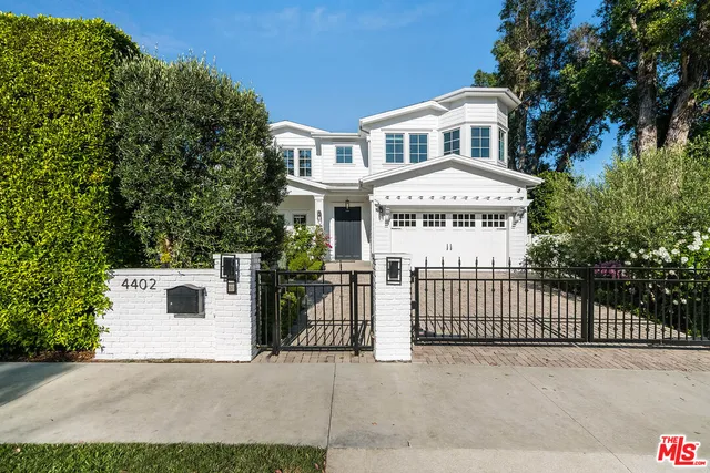 $4,095,000 | 4402 Ledge Avenue, Toluca Lake, CA 91602