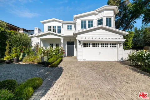 $4,095,000 | 4402 Ledge Avenue, Toluca Lake, CA 91602