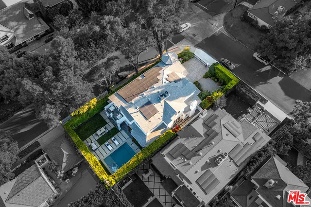 $4,095,000 | 4402 Ledge Avenue, Toluca Lake, CA 91602