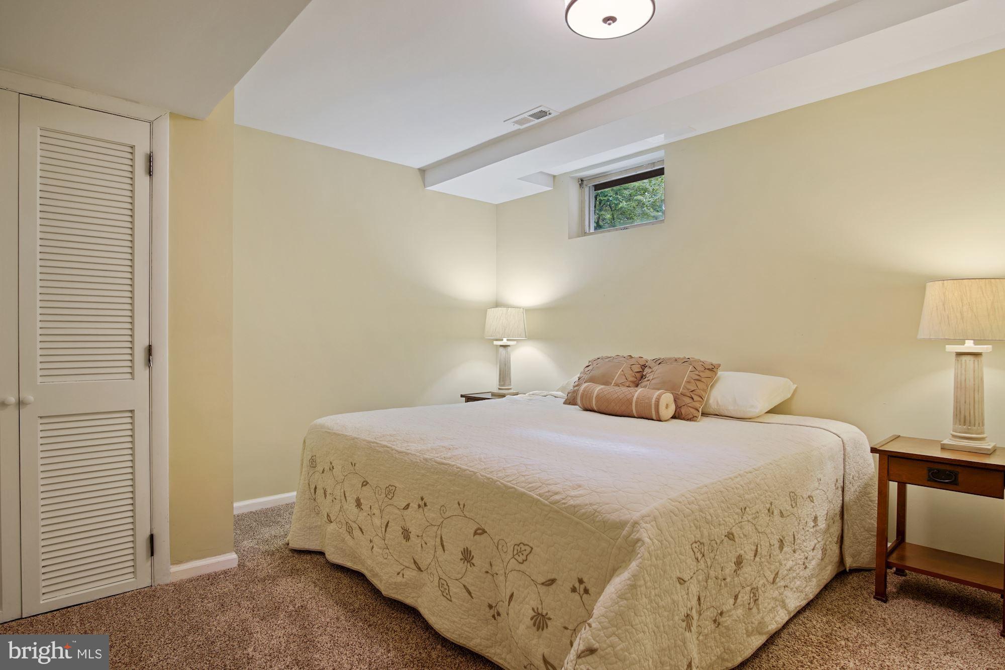 1437 Harding Lane Silver Spring, MD 20905 - Photo 19 of 25