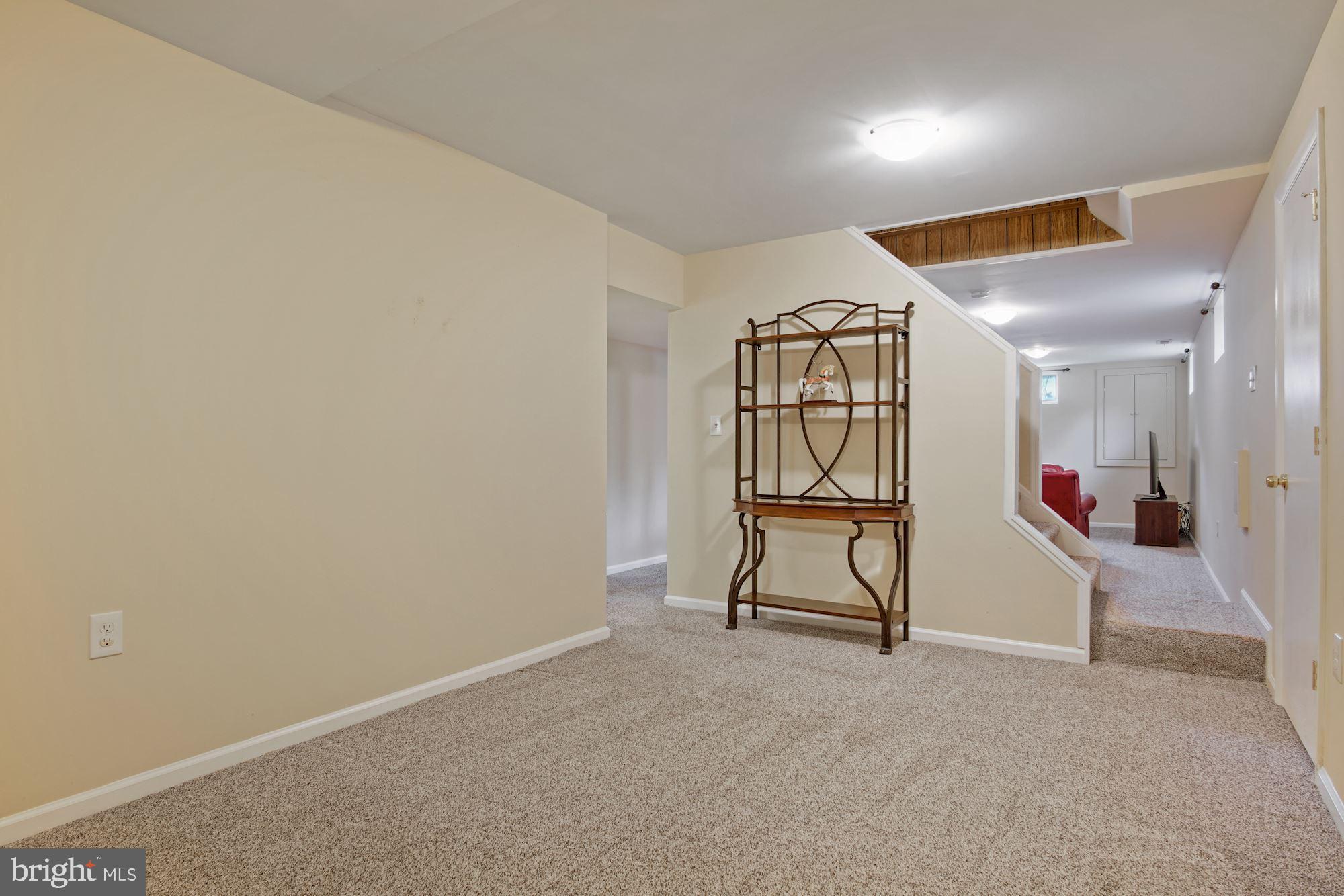 1437 Harding Lane Silver Spring, MD 20905 - Photo 20 of 25