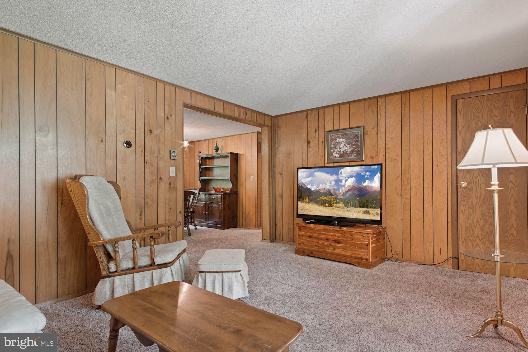1437 Harding Lane Silver Spring, MD 20905 - Photo 6 of 25