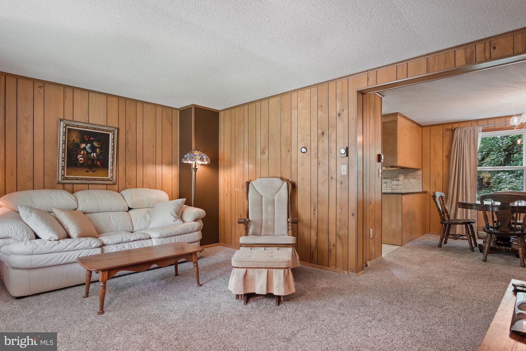 1437 Harding Lane Silver Spring, MD 20905 - Photo 7 of 25