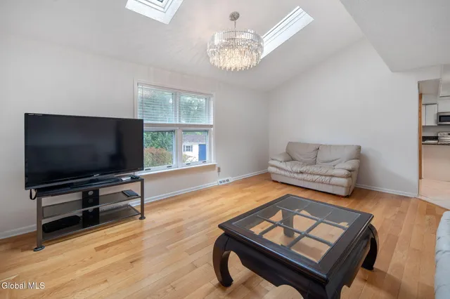 $520,000 | 228 Vincenza Lane, Guilderland, NY 12303