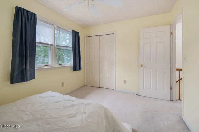 $520,000 | 228 Vincenza Lane, Guilderland, NY 12303