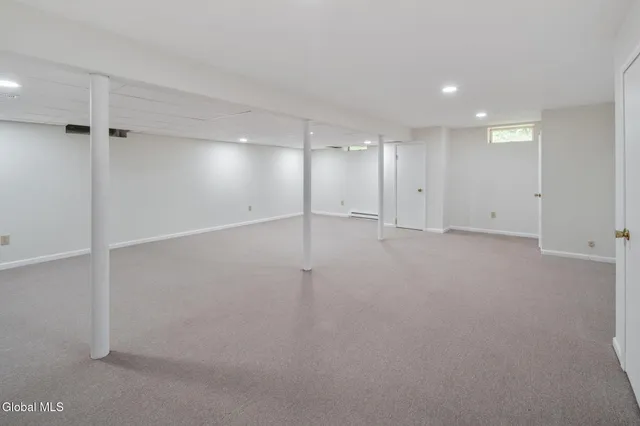 $520,000 | 228 Vincenza Lane, Guilderland, NY 12303