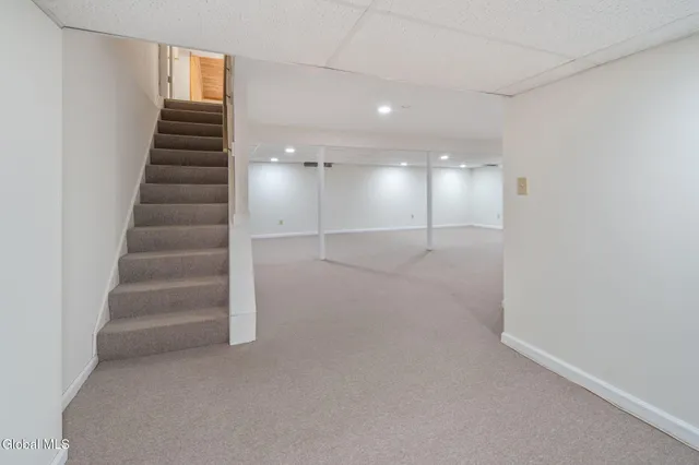 $520,000 | 228 Vincenza Lane, Guilderland, NY 12303