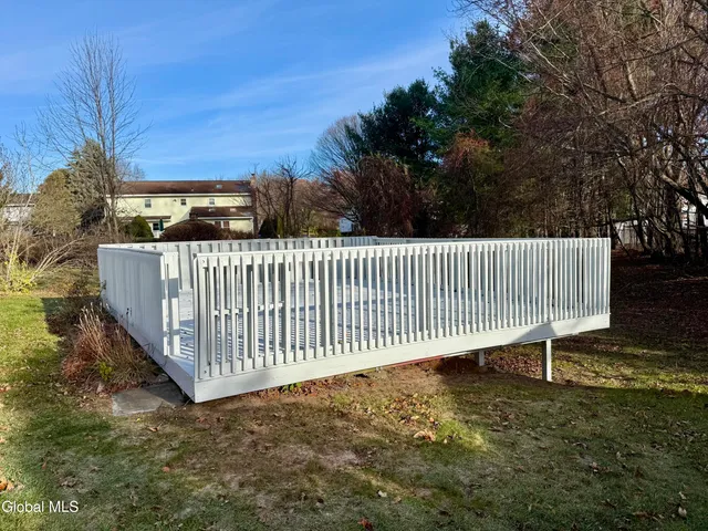 $520,000 | 228 Vincenza Lane, Guilderland, NY 12303