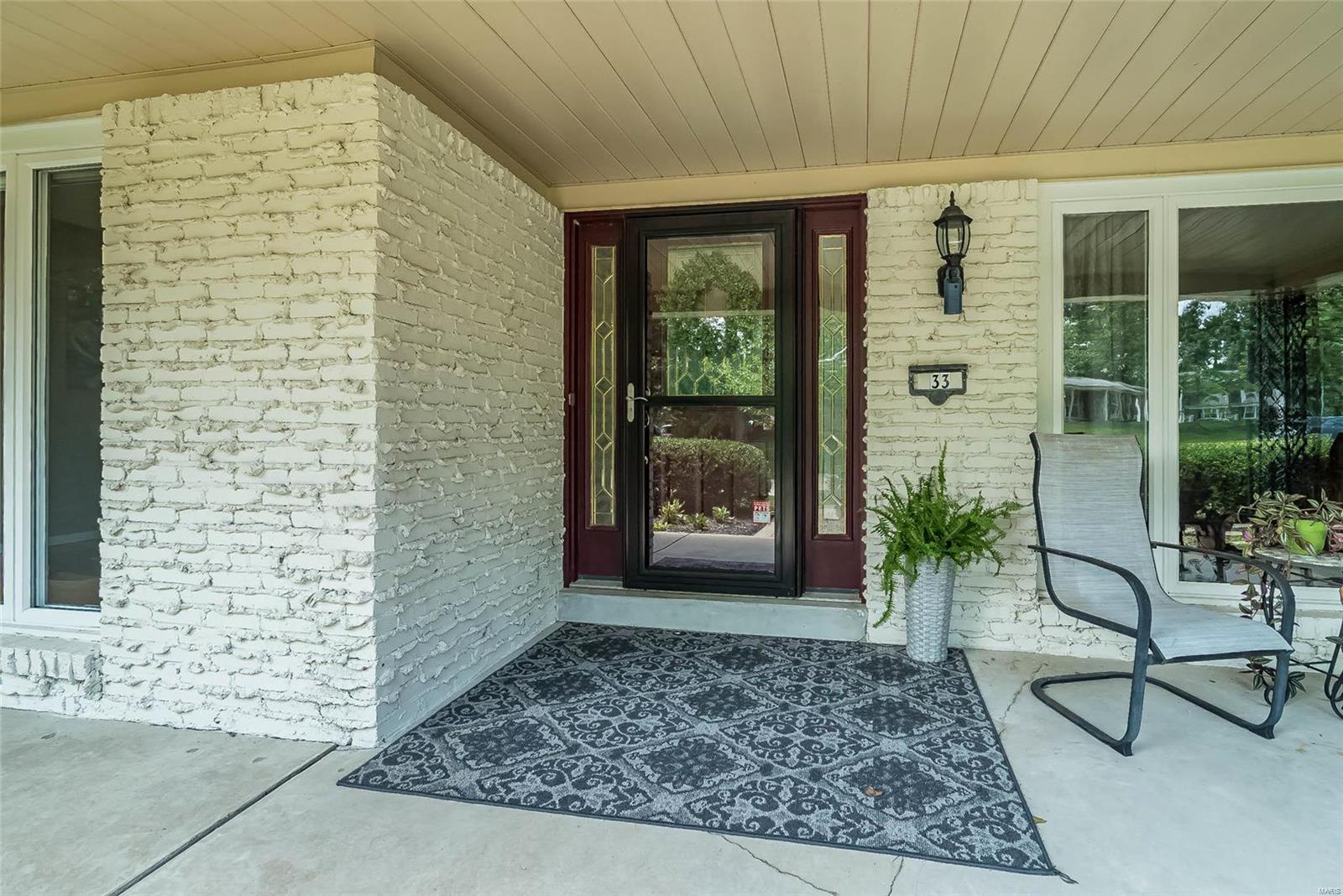 33 Ridgepoint Drive Chesterfield, MO 63017 - Photo 5 of 51 Gallery Image 5
