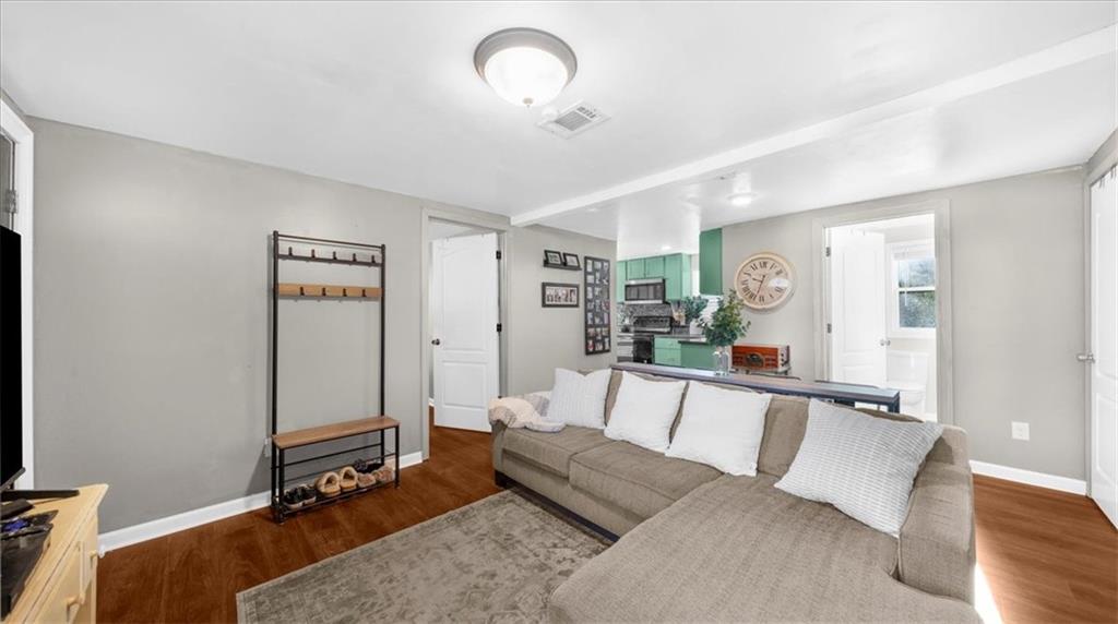 336 Gordon Street Jefferson, GA 30549 - Photo 12 of 21