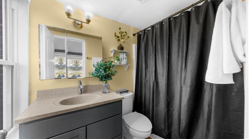 336 Gordon Street Jefferson, GA 30549 - Photo 5 of 21