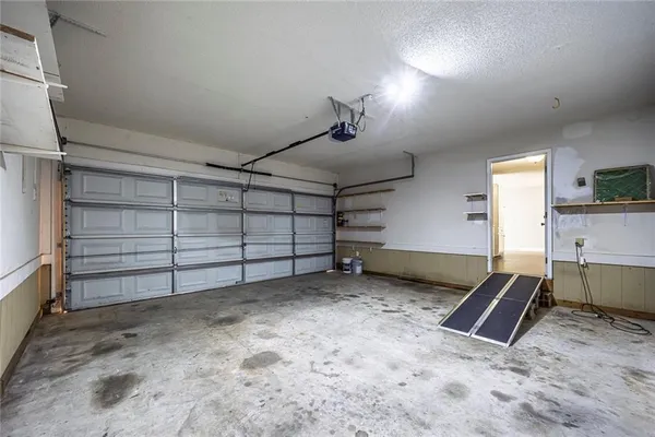 $289,900 | 15 Autumn Ridge Drive, Euharlee, GA 30145
