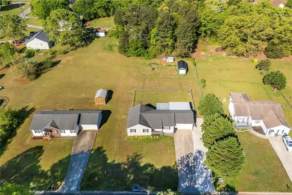 $289,900 | 15 Autumn Ridge Drive, Euharlee, GA 30145