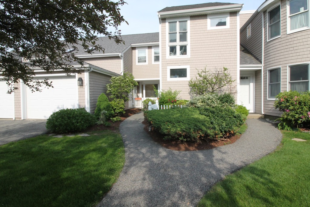 79 Harbourside Road, Unit 79 Quincy, MA 02171 - Photo 1 of 18 Gallery Image 1