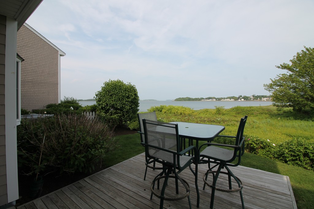 79 Harbourside Road, Unit 79 Quincy, MA 02171 - Photo 4 of 18 Gallery Image 4