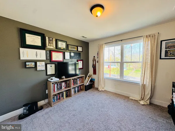 $2,700 | 233 A Church Street, Fredericksburg, VA 22408