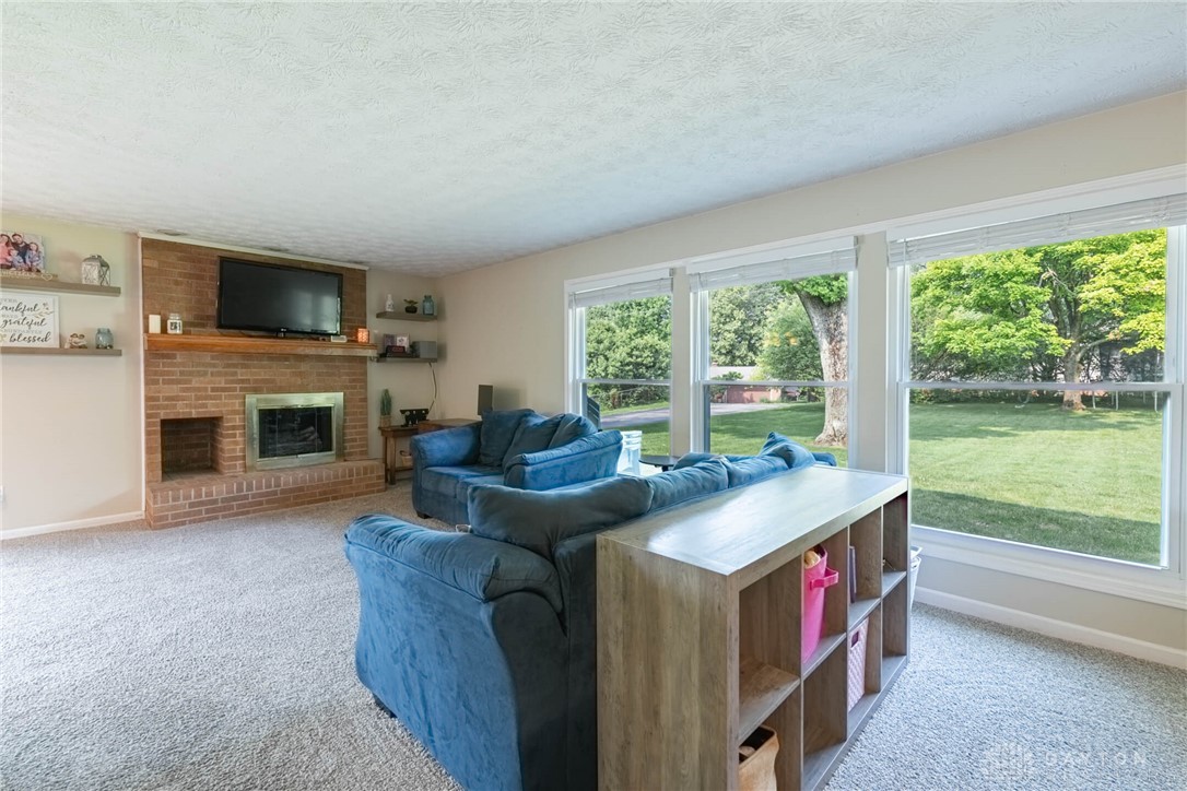 6119 Marshall Road Centerville, OH 45459 - Photo 6 of 30