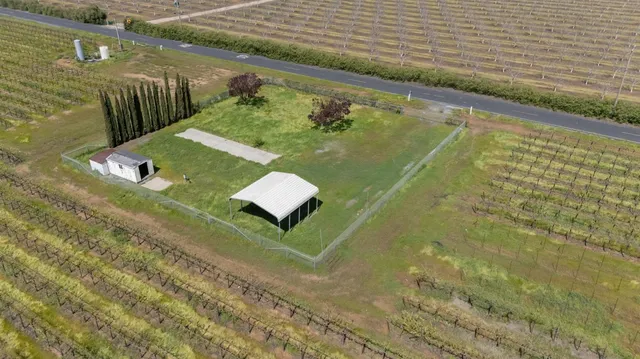 $649,000 | 15330 Smith Road, Lodi, CA 95240