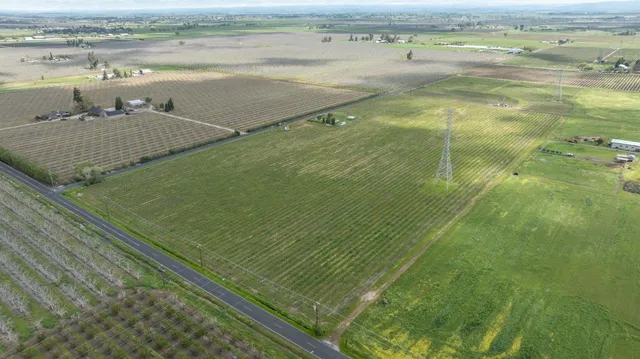 $649,000 | 15330 Smith Road, Lodi, CA 95240