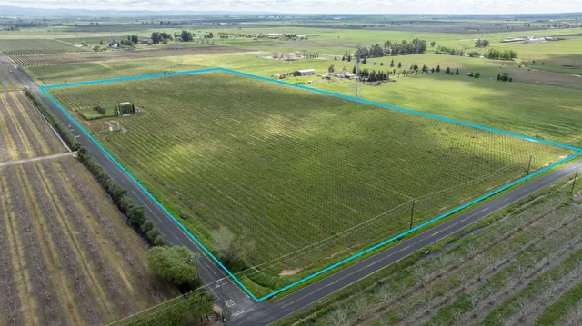 $649,000 | 15330 Smith Road, Lodi, CA 95240
