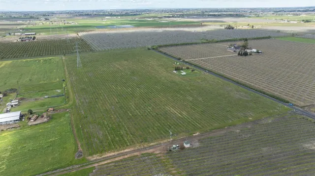 $649,000 | 15330 Smith Road, Lodi, CA 95240