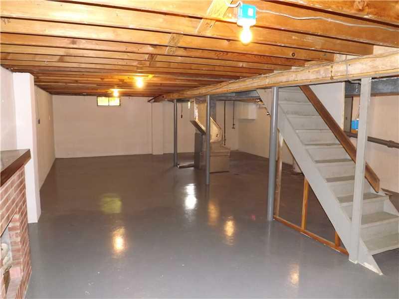 1801 West Country Club Road Connersville, IN 47331 - Photo 13 of 14 Gallery Image 13