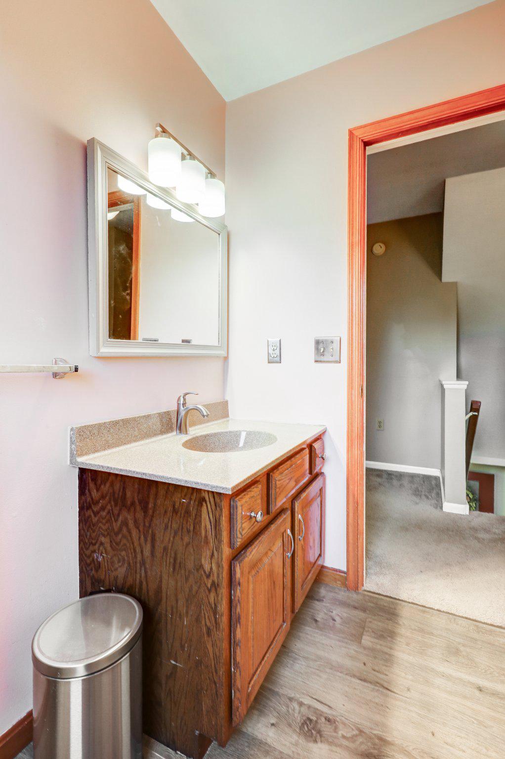 2 Mockingbird Drive Denver, PA 17517 - Photo 31 of 39 Charming bathroom with modern touches.