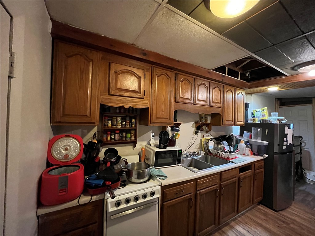 330 Sunset Drive Corning, NY 14830 - Photo 6 of 17