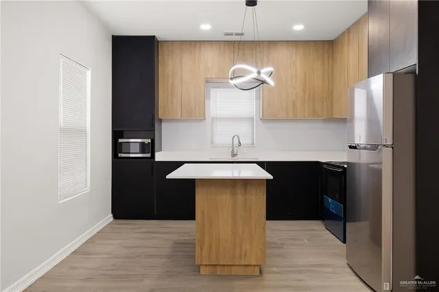 $1,190 | 4505 Larkspur Avenue, Unit 4, McAllen, TX 78501