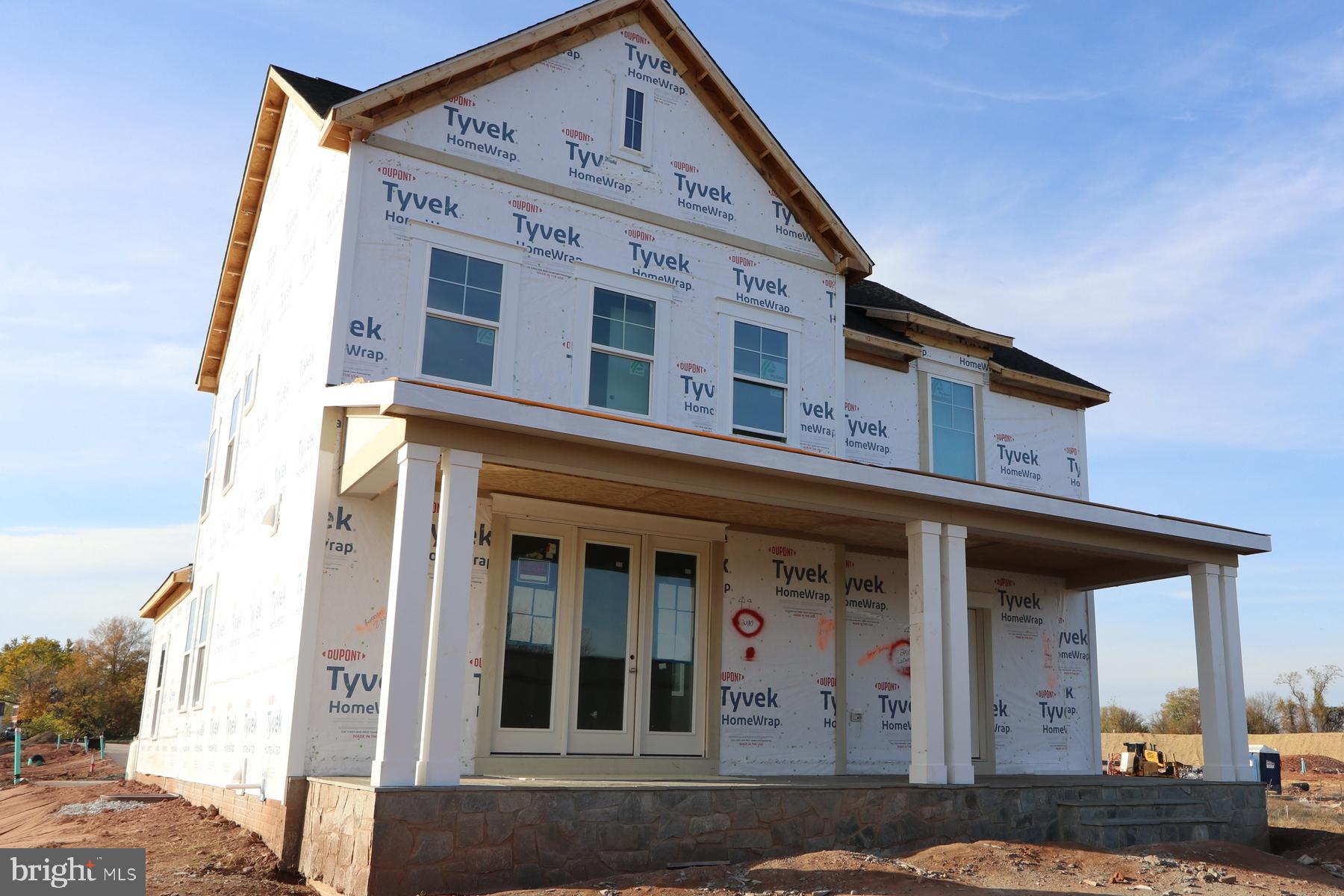 17403 Fyffe Road Poolesville, MD 20837 - Photo 3 of 6 a front view of a building