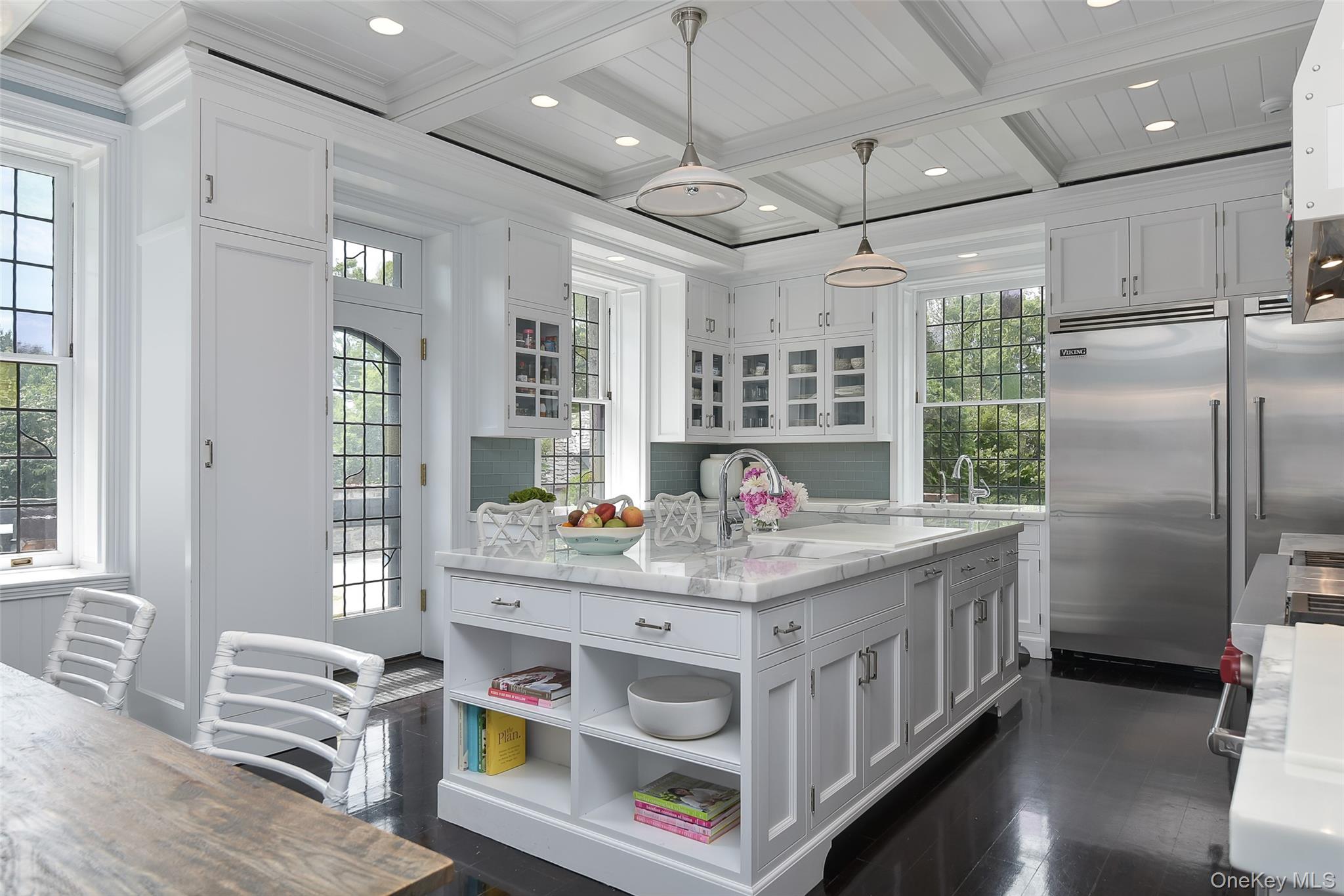 5 Oakledge Road Bronxville, NY 10708 - Photo 7 of 12