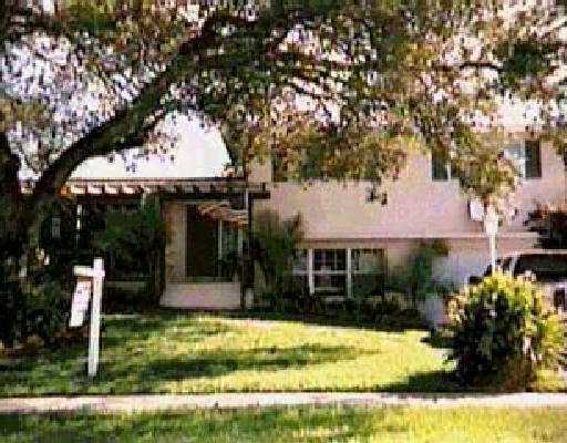 528 Northwest 16th Avenue Boca Raton, FL 33486 - Photo 1 of 2 Primary Photo