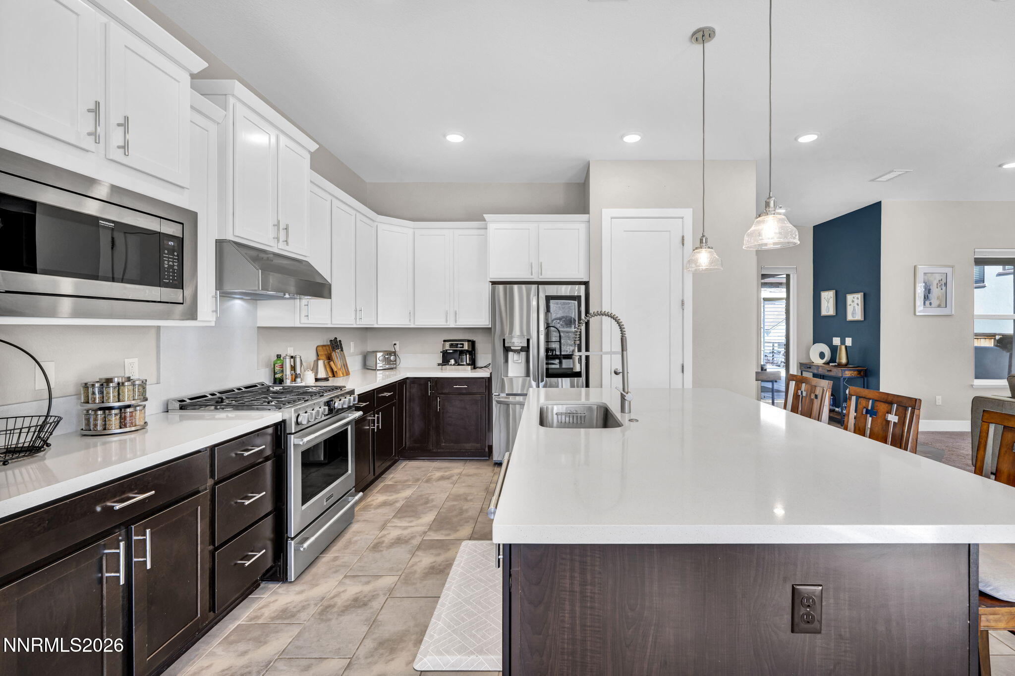 8778 Larkhaven Trail Reno, NV 89523 - Photo 9 of 28 35-web-or-mls-8778-larkhaven-trail - Cop