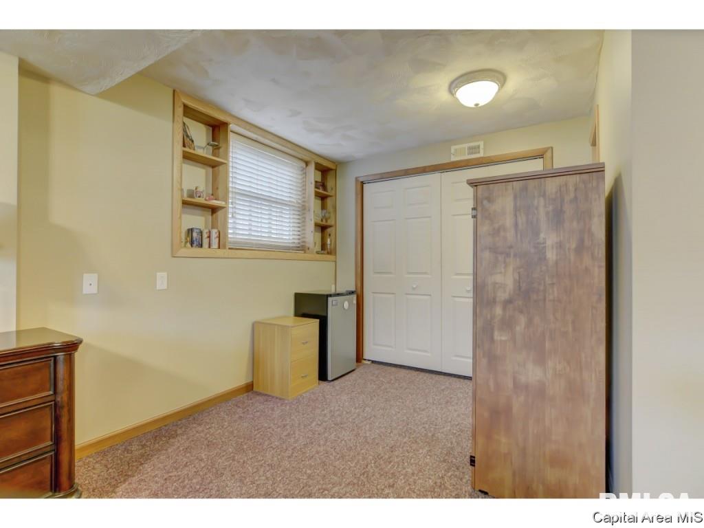 34 Melody Lane Springfield, IL 62702 - Photo 23 of 29 Gallery Image 23