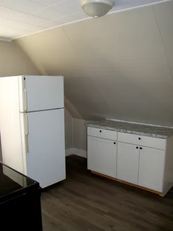 $1,900 | 86 School Street, Unit 3, Manchester, NH 03102