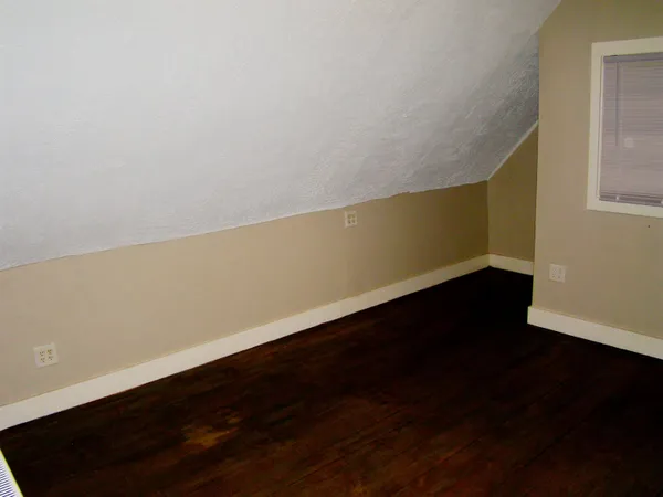 $1,900 | 86 School Street, Unit 3, Manchester, NH 03102