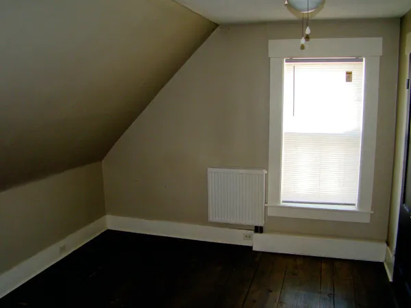 $1,900 | 86 School Street, Unit 3, Manchester, NH 03102