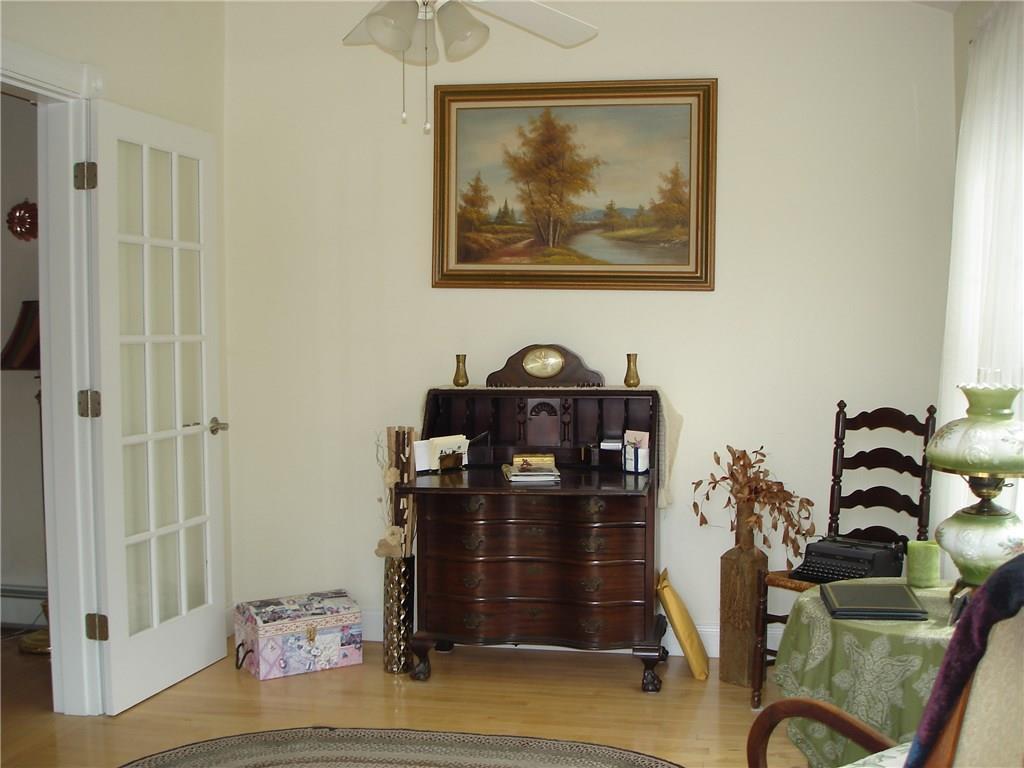 27 Highland Ridge Drive, Unit 27 Hampden, ME 04444 - Photo 9 of 32 Great Sunroom!