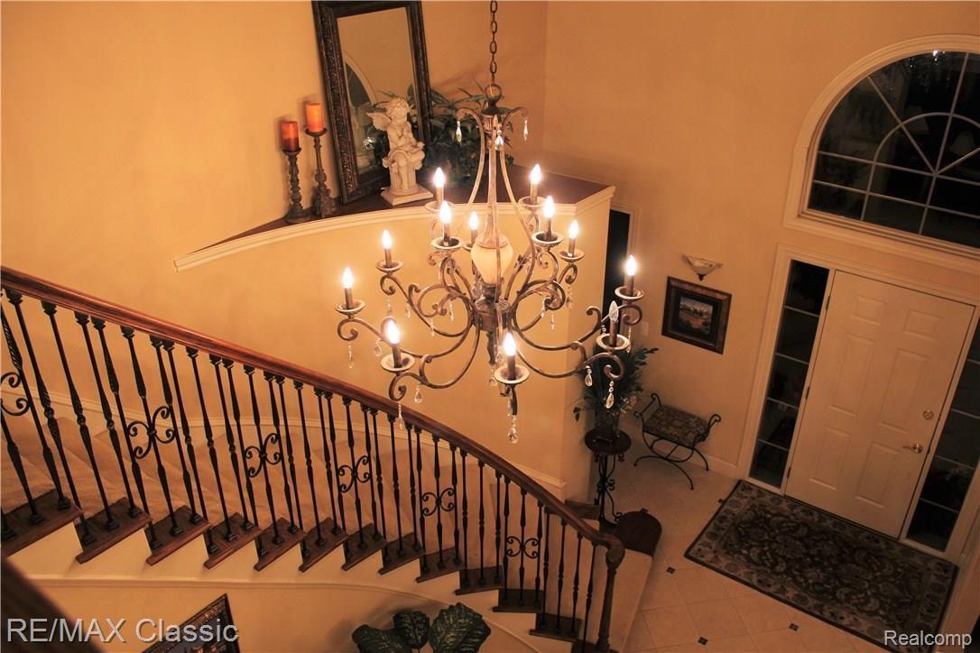 34028 Lyncroft Street Farmington, MI 48331 - Photo 13 of 66 image0012.jpg