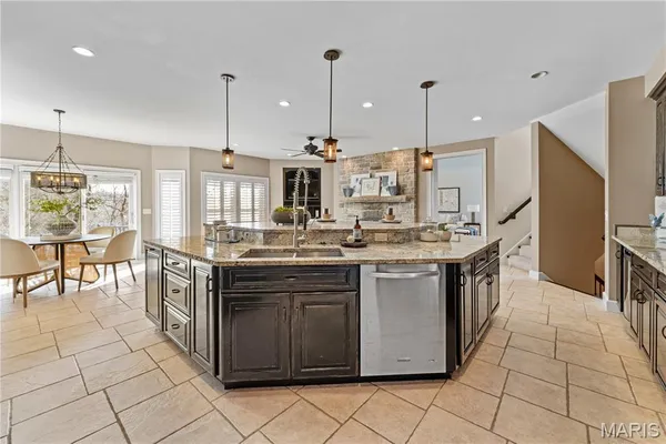 $10,000 | 12932 Sunset Bluff Court, St. Louis, MO 63127