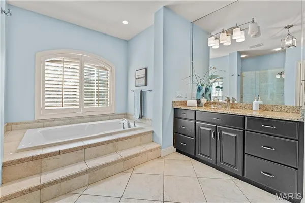 $10,000 | 12932 Sunset Bluff Court, St. Louis, MO 63127