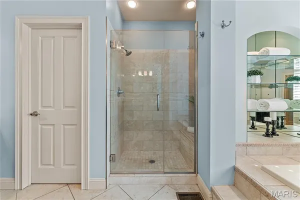 $10,000 | 12932 Sunset Bluff Court, St. Louis, MO 63127